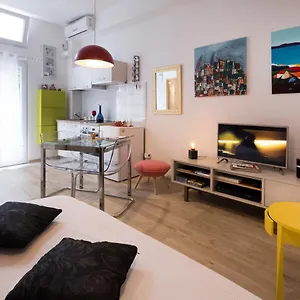 https://ayre-apartman-split.splithotels.org